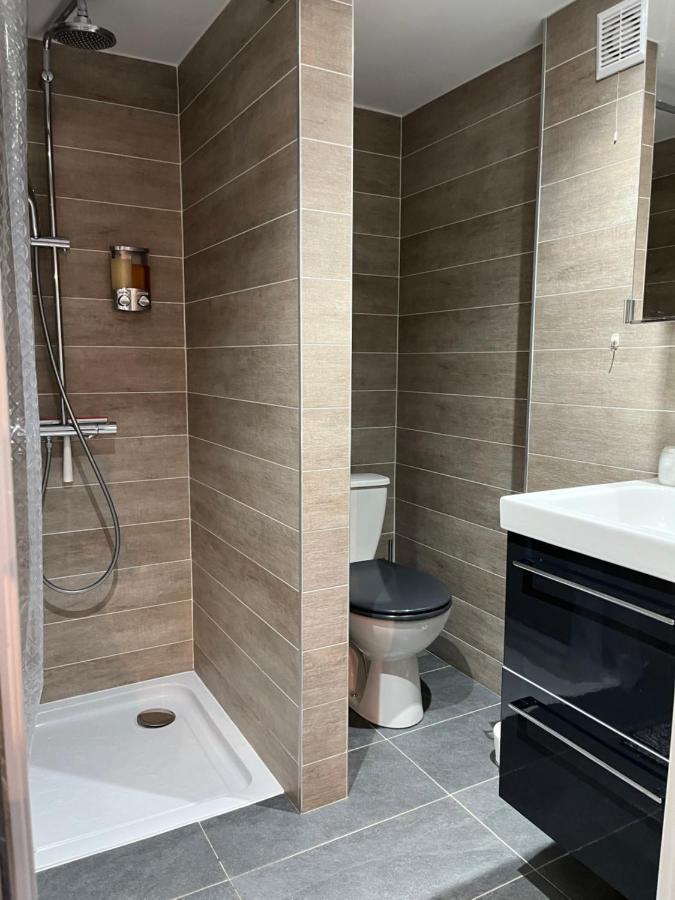 Suite A La Villa Cattus Bram Zewnętrze zdjęcie